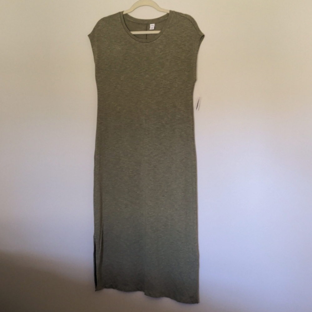 Old Navy olive midi dress, NWT, size M